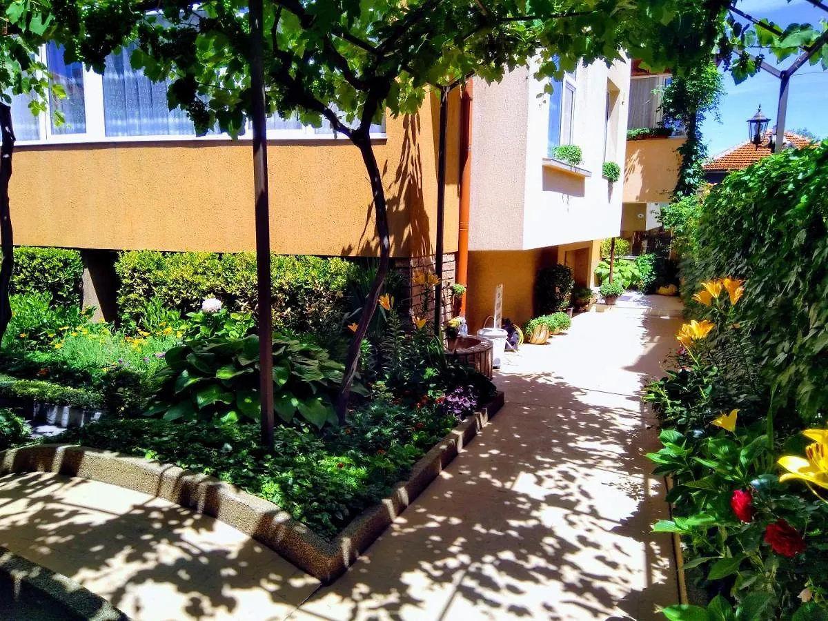 Laura Apartment Primorsko